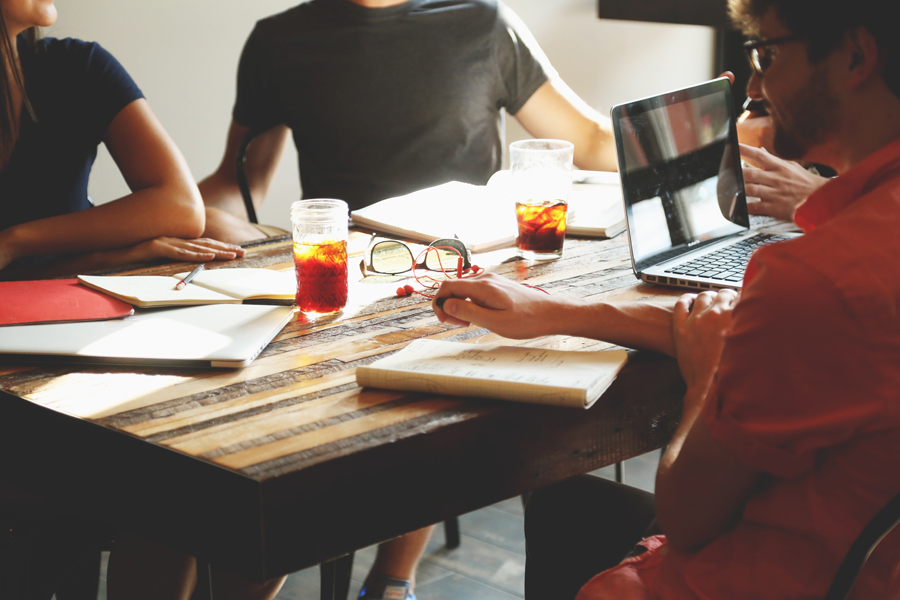 Technical assistance for the Family Business Chair at the Universitat De València