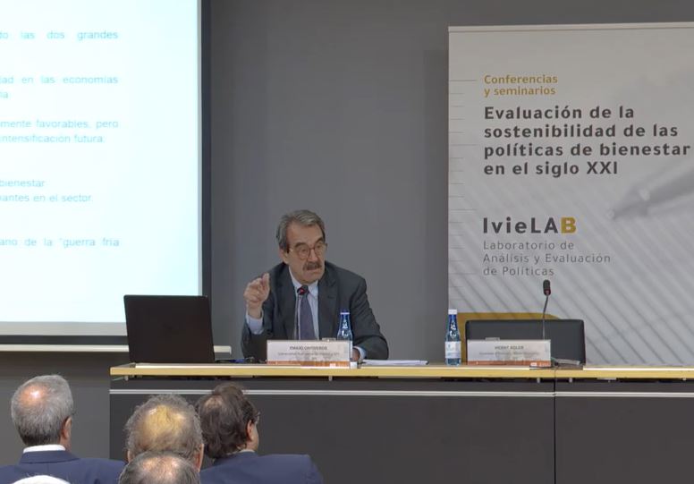 Captura_conferencia_EmilioOntiveros