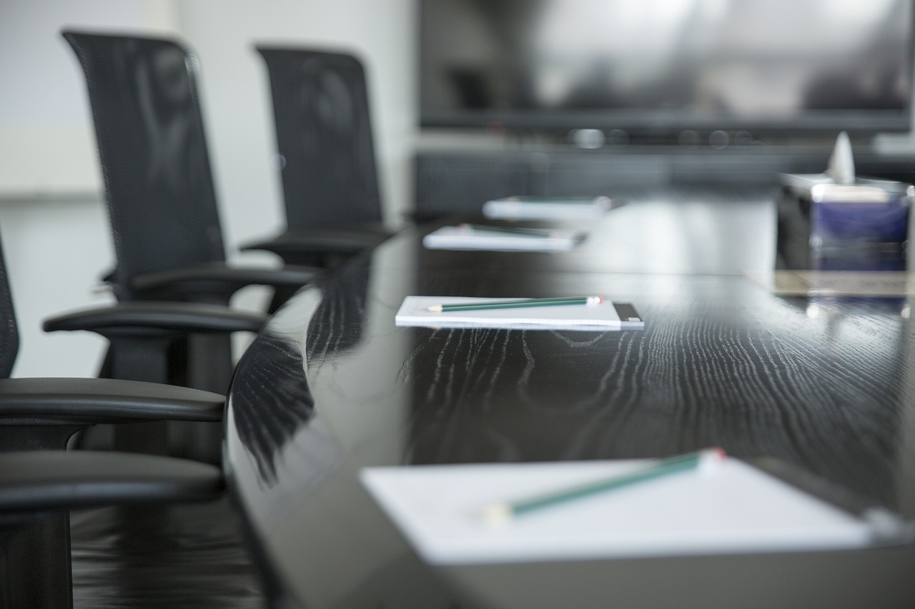 Aprendizaje organizativo: caracterización y análisis en la empresa española Aprendizaje organizativo: caracterización y análisis en la empresa española