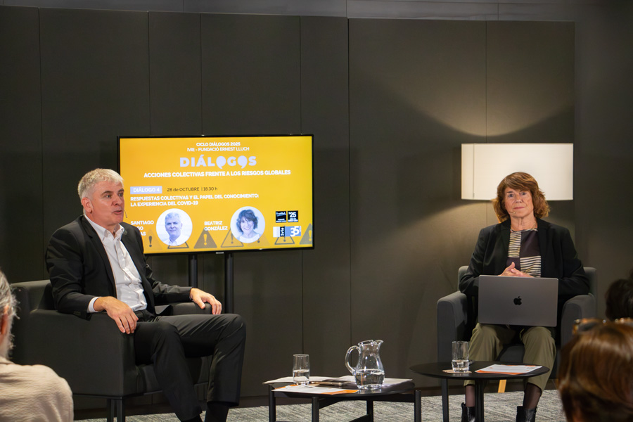 D4_SantiagoLaboyBeatrizGonzalez_web